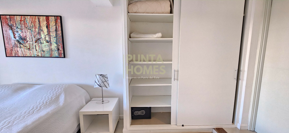 Apartamento ID.3833 - Venta de apartamento 2 dormitorios y 2 baños en Montoya, La Barra, Punta del Este.