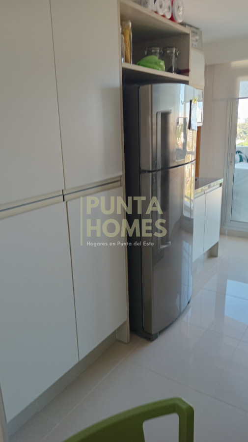 Apartamento ID.3930 - Venta apartamento en Sunrise con excelente vista