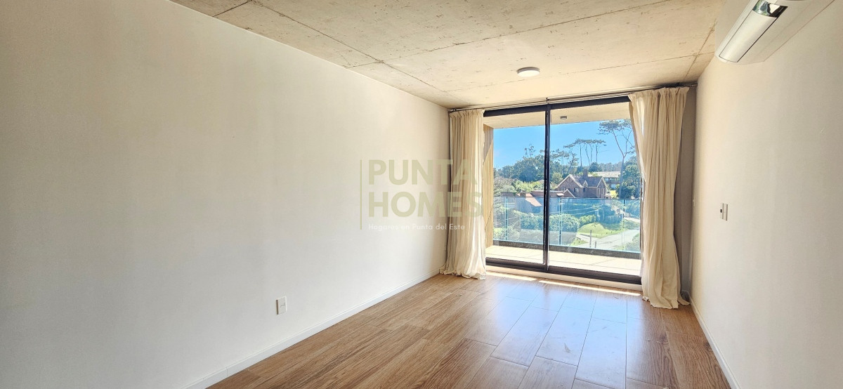 Apartamento ID.3813 - Venta departamento de 1 domritorio frente al mar en Punta del Este