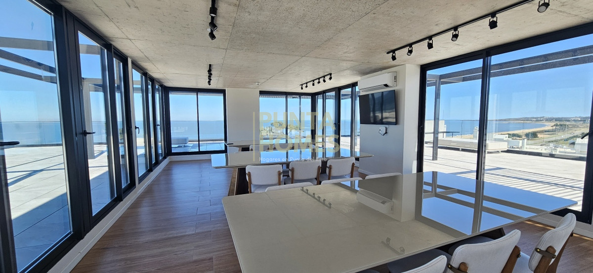 Apartamento ID.3813 - Venta departamento de 1 domritorio frente al mar en Punta del Este