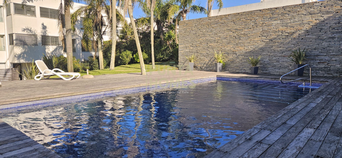 Apartamento ID.3833 - Venta de apartamento 2 dormitorios y 2 baños en Montoya, La Barra, Punta del Este.