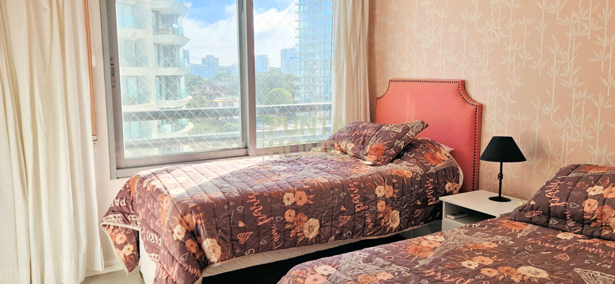 Apartamento ID.3950 - Apartamento 2 Dorm 2 Baños en La Pastora | Piso Alto - Torre Francia