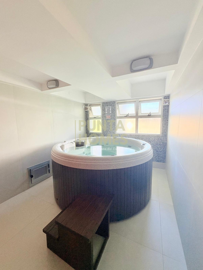 Apartamento ID.3877 - Apartamento frente a la brava con 4 dormitorios