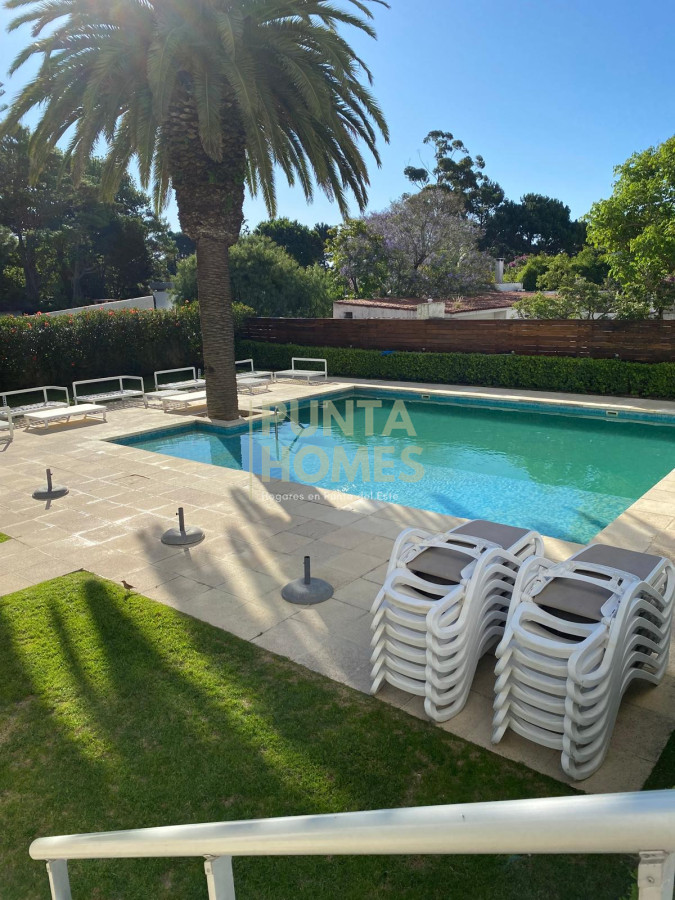 Apartamento ID.3836 - Venta apartamento en Punta del Este con amplia vista