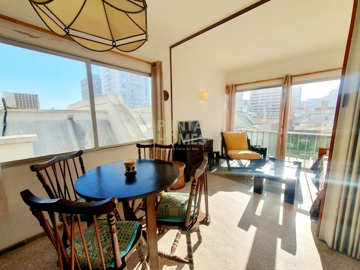 Apartamento ID.1747 - Venta de apartamento de 1 dormitorio en Península, Punta del Este.