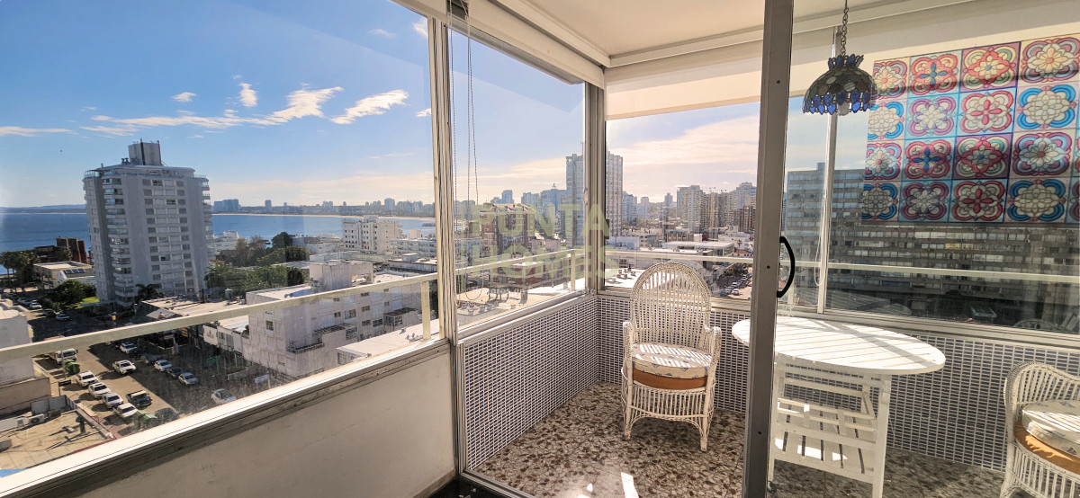 Apartamento ID.3861 - Venta departamento de 2 dormitorios en Península, Punta del Este.