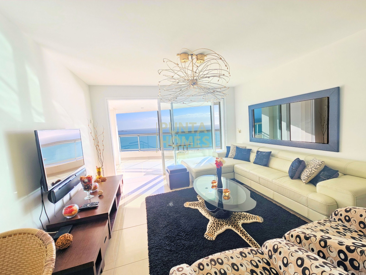 Apartamento ID.99 - Alquiler Temporada Departamento de 3 Dormitorios en Suite en Punta del Este.