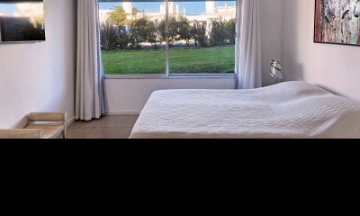 Venta de apartamento 2 dormitorios y 2 baños en Montoya, La Barra, Punta del Este.