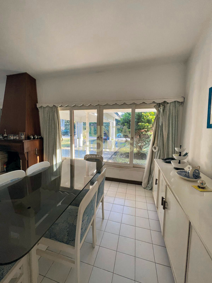 Casa ID.89 - Casa Tradicional en Venta, San Rafael, Punta del Este, 4 Dormitorios.