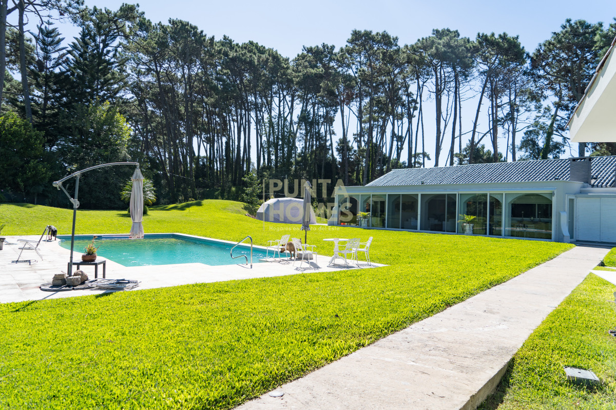 Casa ID.3834 - Venta renovada propiedad en San Rafael
