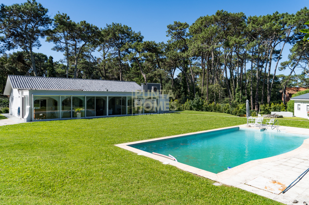 Casa ID.3834 - Venta renovada propiedad en San Rafael