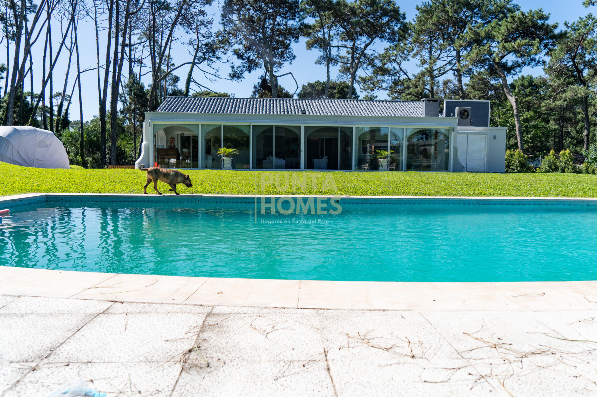 Casa ID.3834 - Venta renovada propiedad en San Rafael