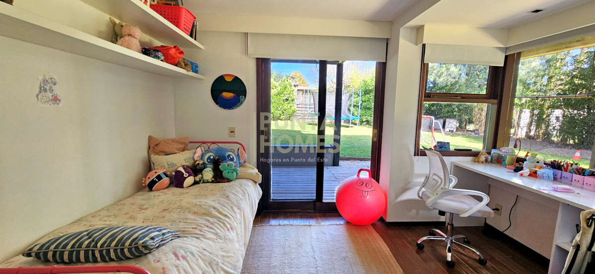 Casa ID.3922 - Venta de casa de 4 dormitorios y 3 baños en El Chorro, Punta del Este, Maldonado.