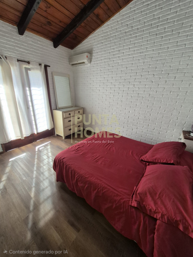 Casa ID.3835 - Venta de casa de 5 dormitorios en San Rafael, Punta del Este.