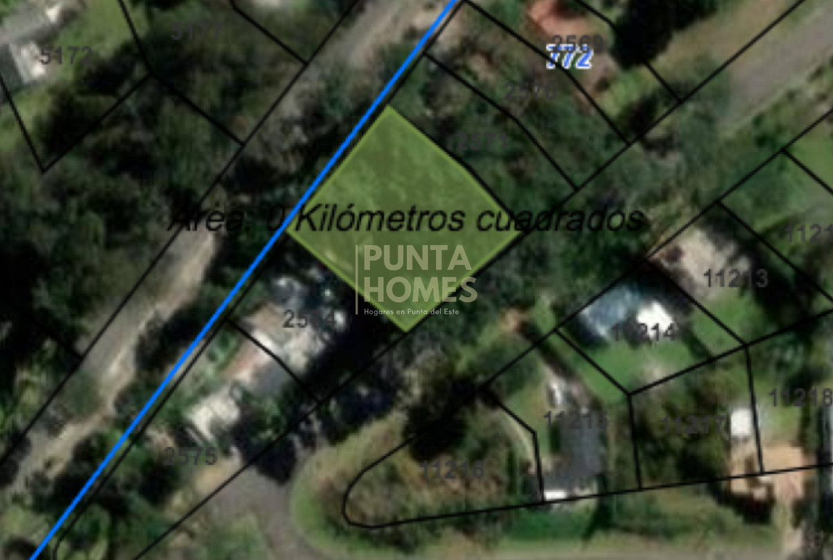 Casa ID.3837 - Venta de Casa de 4 dormitorios sobre Pedragosa Sierra, Punta del Este. 