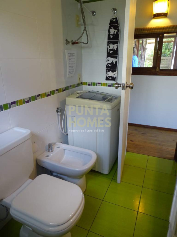 Casa ID.3919 - Venta de Casa de 2 dormitorios en Punta del Diablo zona Rivero