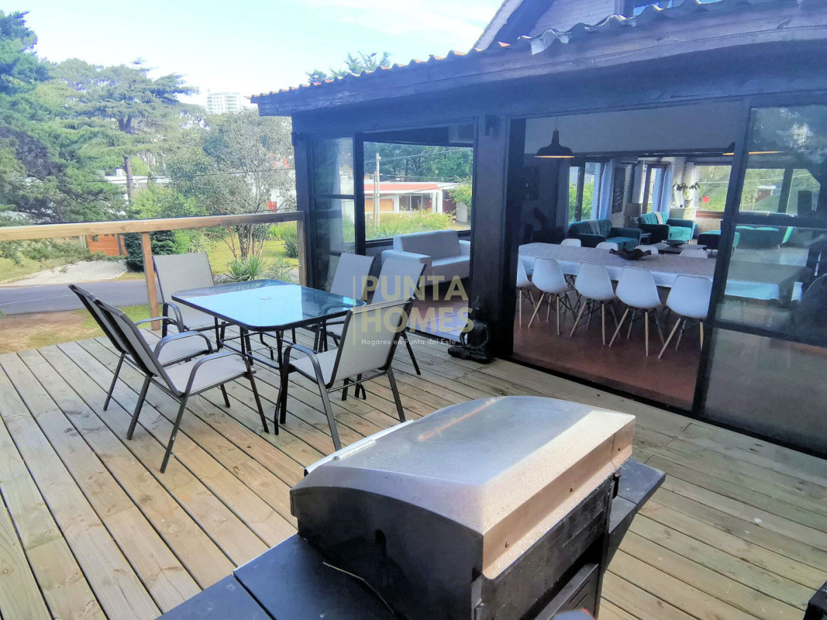 Casa ID.3835 - Venta de casa de 4 dormitorios en San Rafael, Punta del Este.