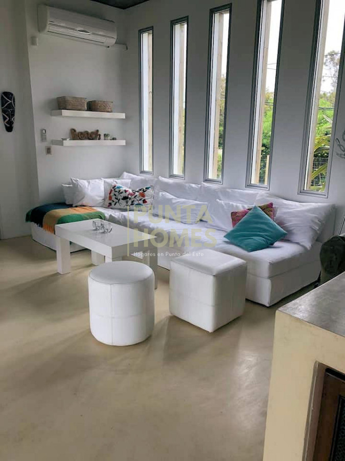 Casa ID.82 - Alquiler Casa para 10 personas Punta Ballena, Punta del Este.