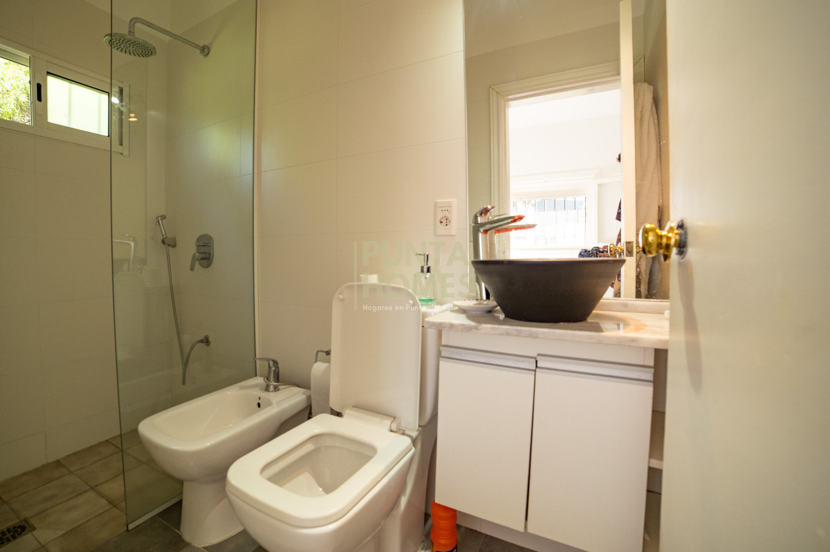 Casa ID.3834 - Venta renovada propiedad en San Rafael