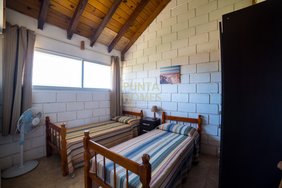Casa ID.3843 - Venta exclusiva casa en primera linea