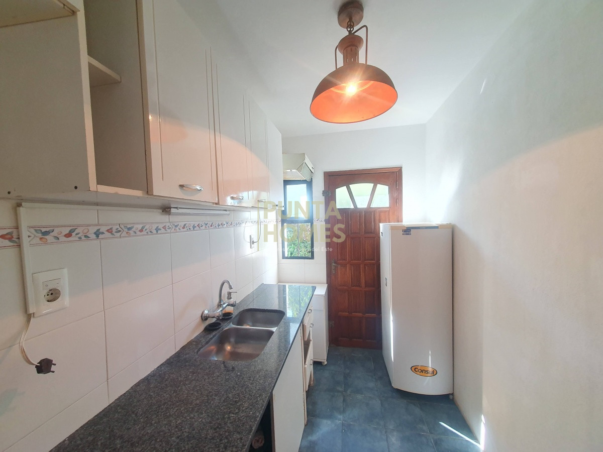 Casa ID.1691 - Venta de casa de 3 dormitorios y 2 baños en Pinares, Punta del Este.