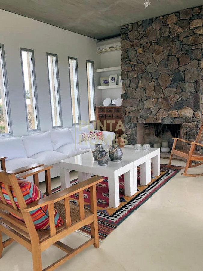 Casa ID.82 - Alquiler Casa para 10 personas Punta Ballena, Punta del Este.