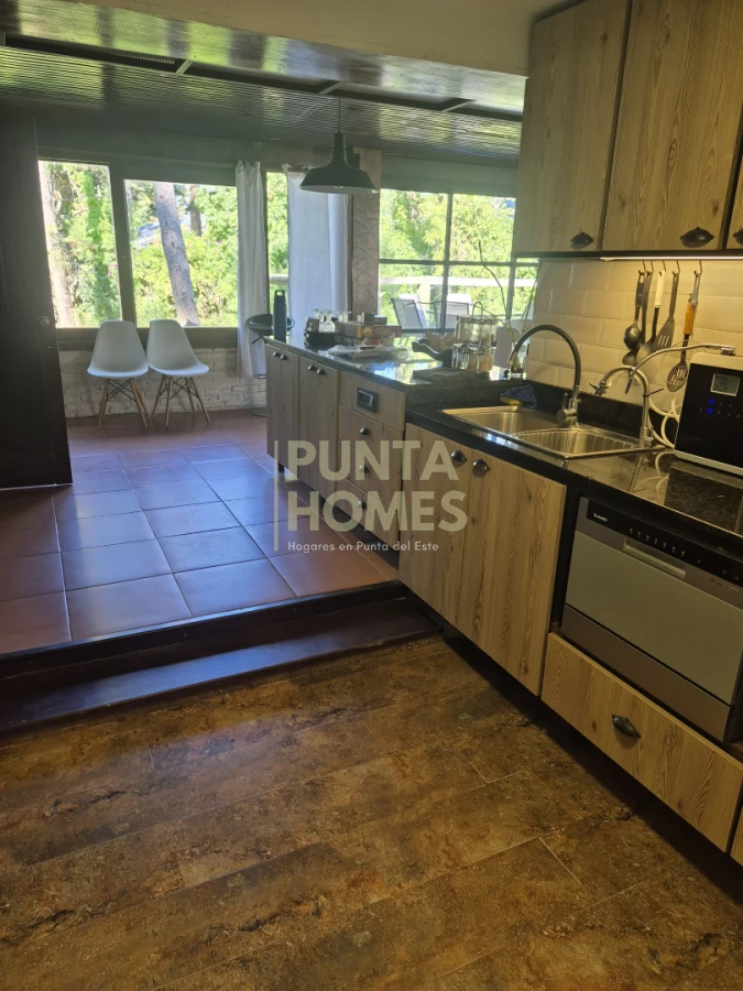 Casa ID.3835 - Venta de casa de 5 dormitorios en San Rafael, Punta del Este.