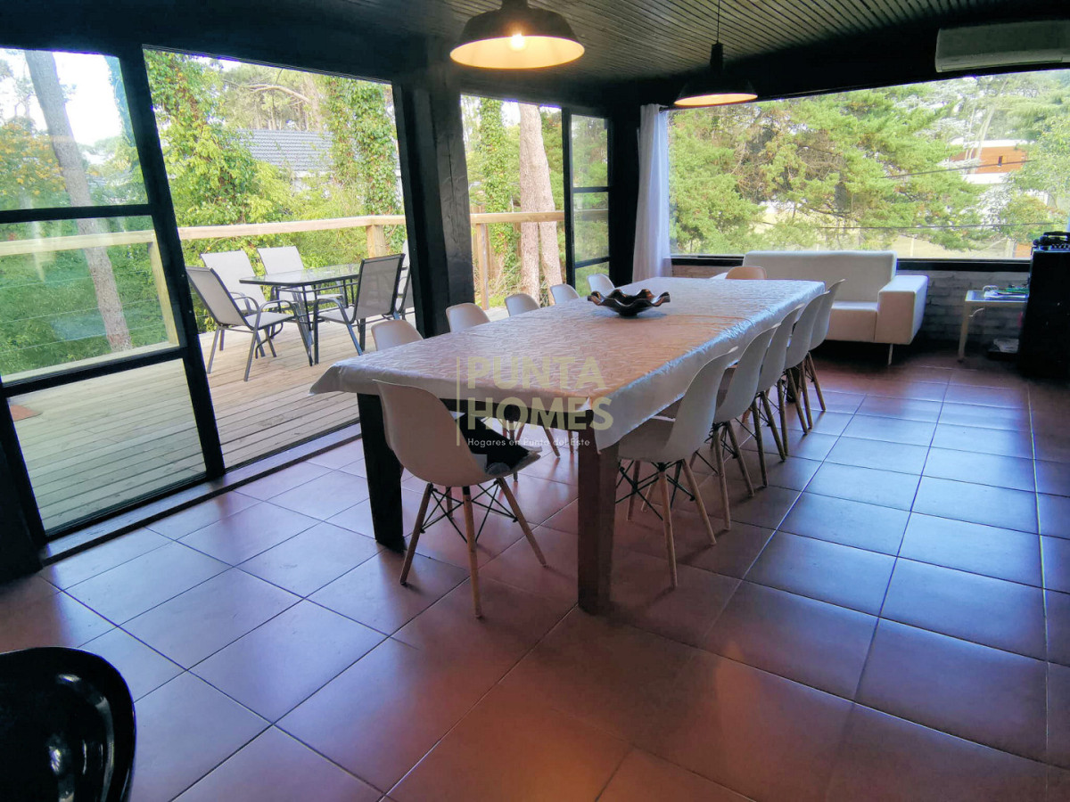 Casa ID.3835 - Venta de casa de 4 dormitorios en San Rafael, Punta del Este.