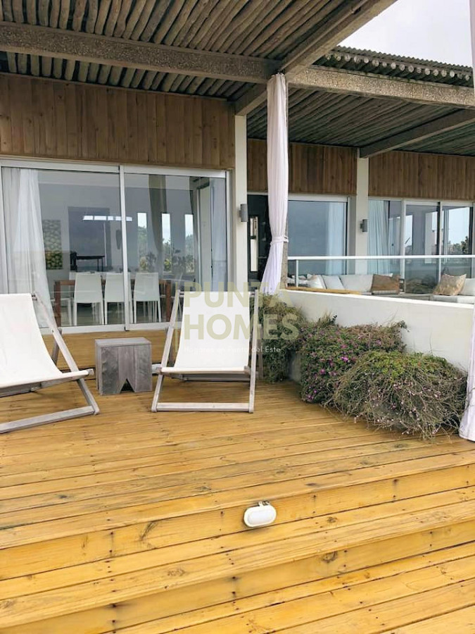 Casa ID.82 - Alquiler Casa para 10 personas Punta Ballena, Punta del Este.