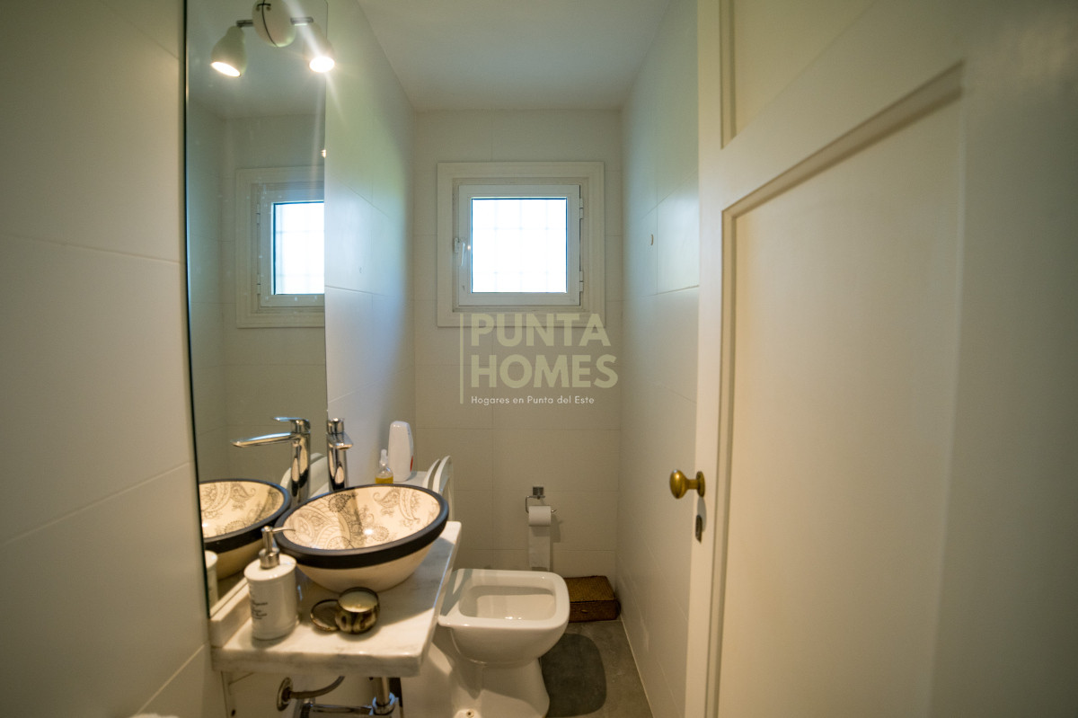 Casa ID.3834 - Venta renovada propiedad en San Rafael