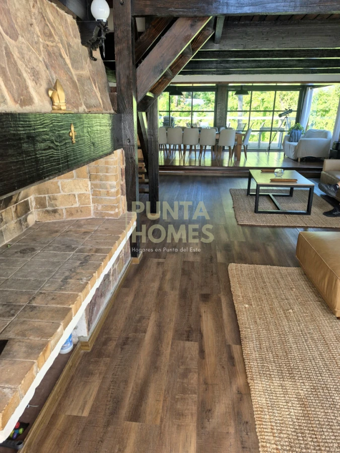 Casa ID.3835 - Venta de casa de 5 dormitorios en San Rafael, Punta del Este.