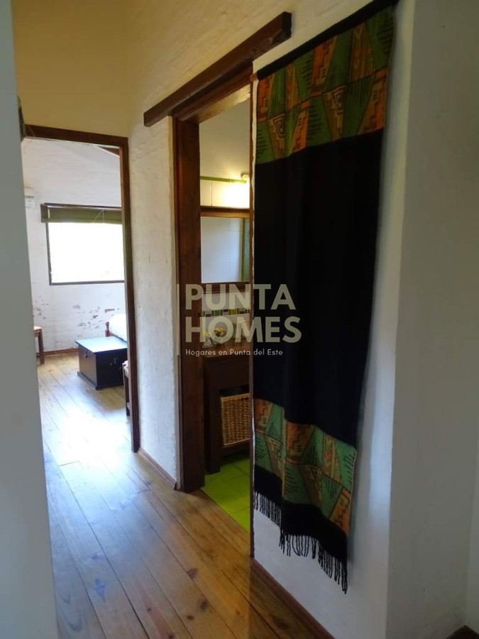 Casa ID.3919 - Venta de Casa de 2 dormitorios en Punta del Diablo zona Rivero