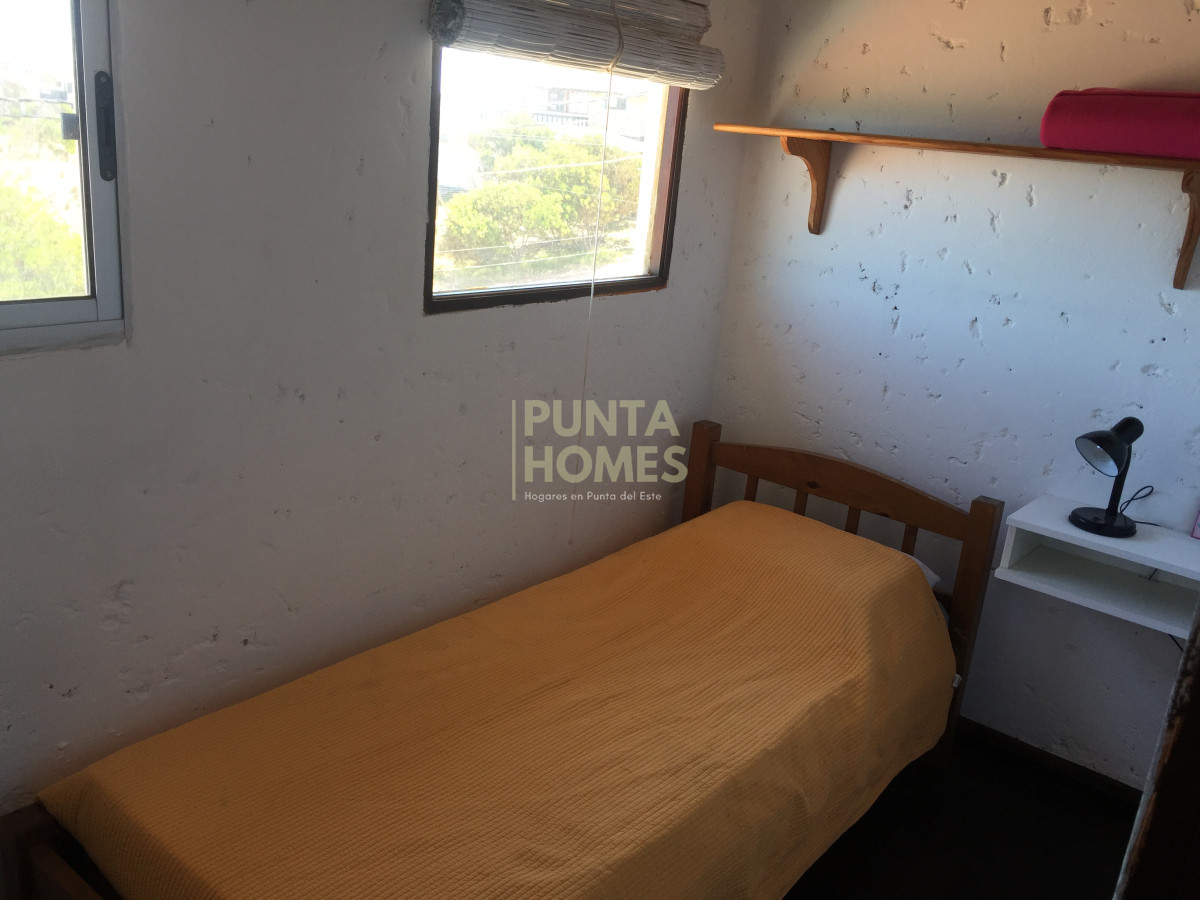 Casa ID.3858 - Venta casa con 4 dormitorios en Punta del Diablo 
