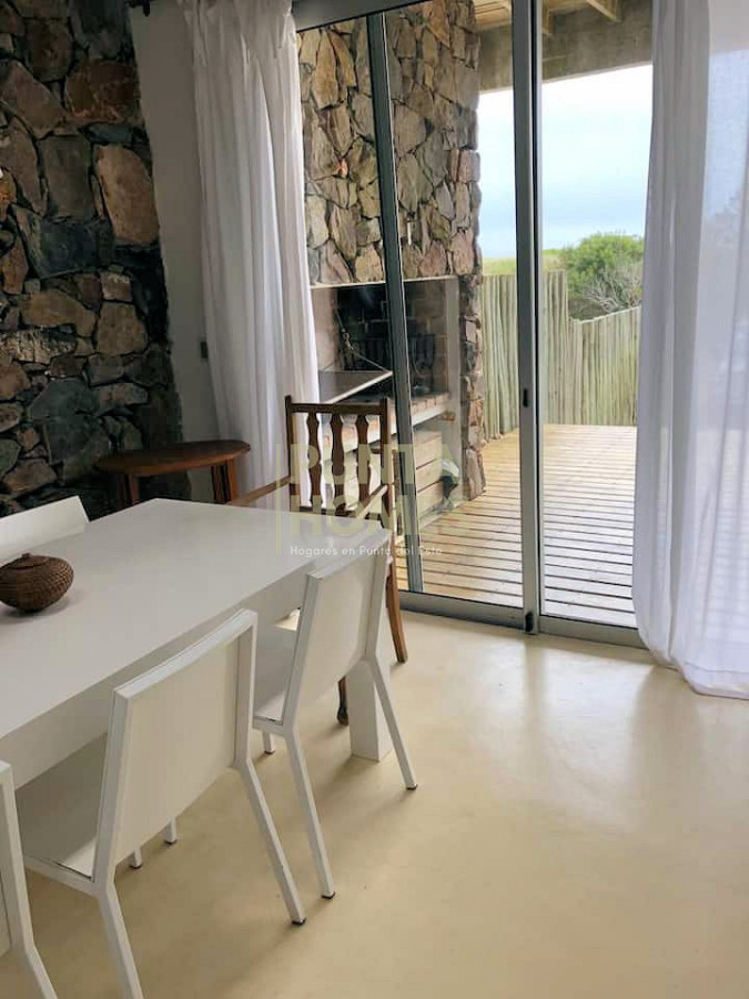 Casa ID.82 - Alquiler Casa para 10 personas Punta Ballena, Punta del Este.