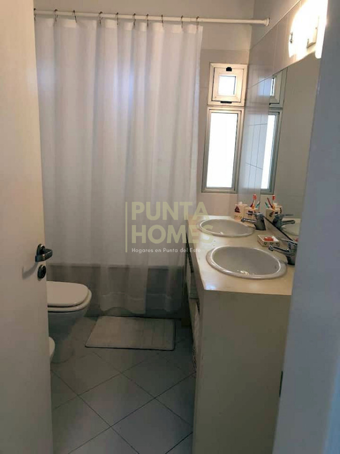 Casa ID.82 - Alquiler Casa para 10 personas Punta Ballena, Punta del Este.