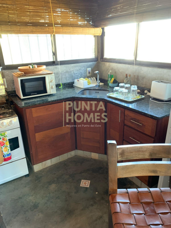 Casa ID.3848 - Venta casa Punta del diablo a 3 cuadras de la playa 