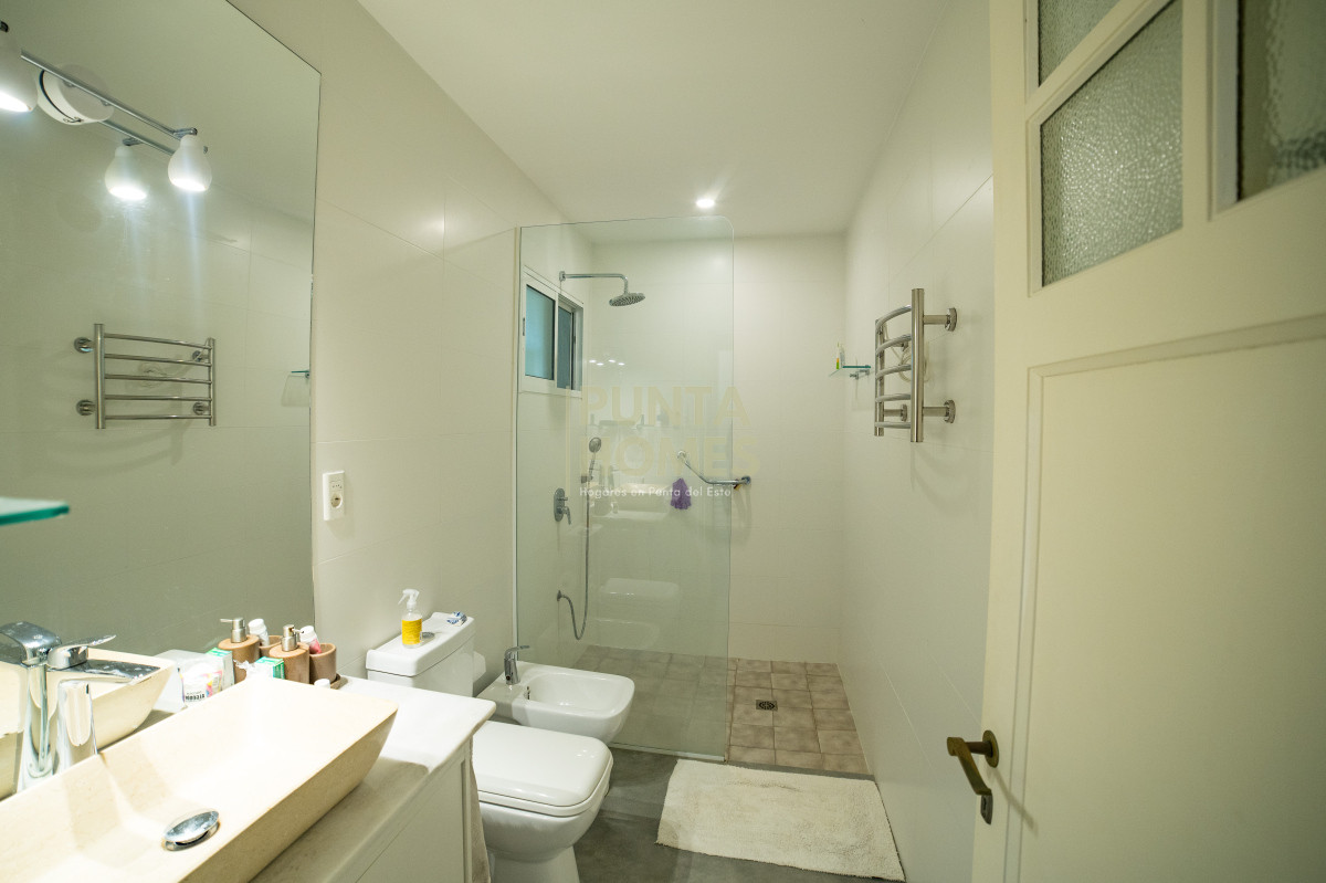 Casa ID.3834 - Venta renovada propiedad en San Rafael