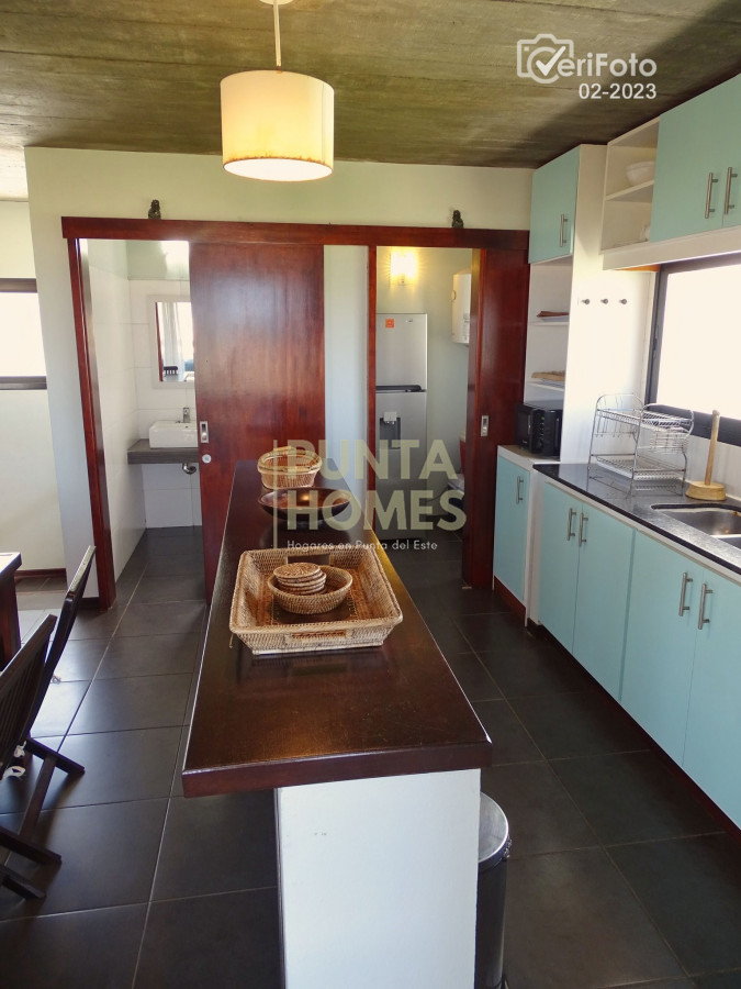 Casa ID.3842 - Venta Espectacular casa frente al mar en Punta del Diablo