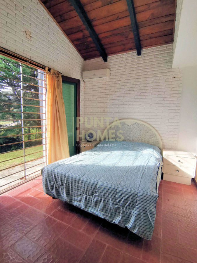 Casa ID.3835 - Venta de casa de 4 dormitorios en San Rafael, Punta del Este.