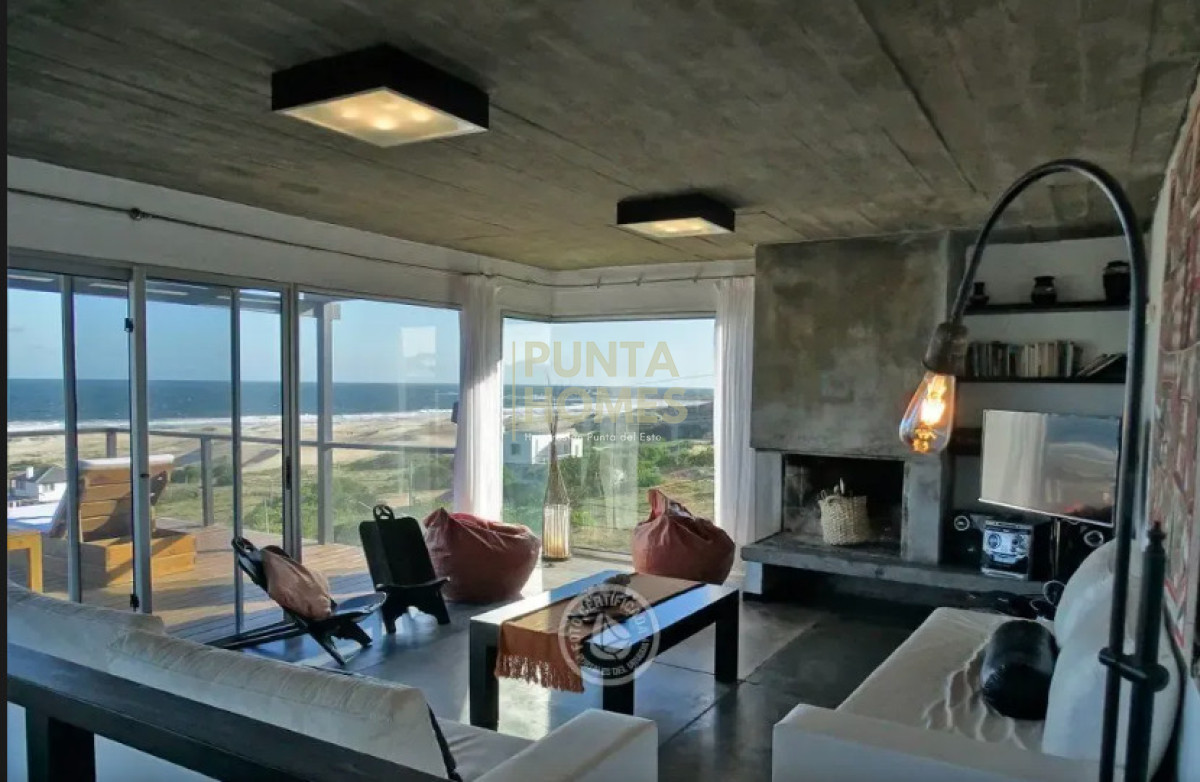 Casa ID.3960 - Increible casa con vista a la Viuda