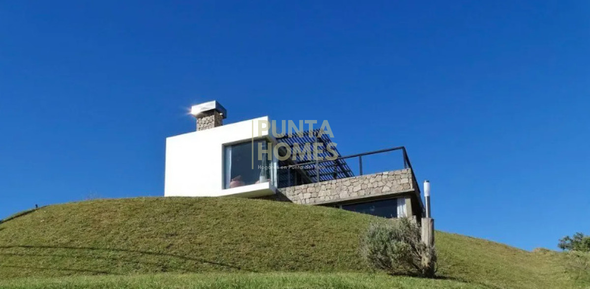 Casa ID.3960 - Increible casa con vista a la Viuda
