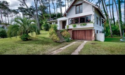 Venta amplia y cómoda casa en San Rafael