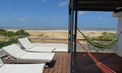 Venta Espectacular casa de 3 dormitorios frente al mar en Punta del Diablo.