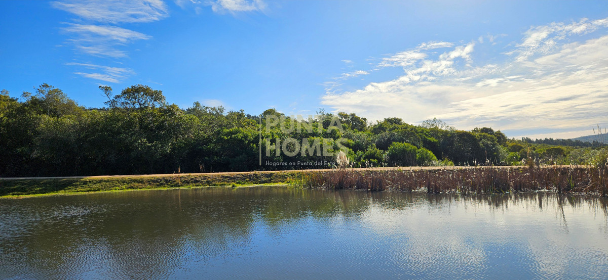 Chacra ID.3872 - Venta de chacra de 5 has en Barrio Privado en Pueblo Edén, Punta del Este.