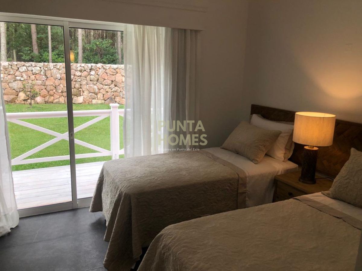 Chacra ID.1274 - Venta de chacra de 4 dormitorios en Punta del Este