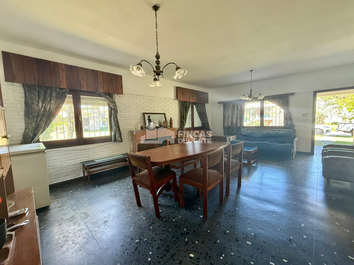 Casa ID.2490/Casa-en-venta-2-DORMITORIOS-EN-PUNTA-DEL-ESTE - Casa en venta 2 DORMITORIOS EN PUNTA DEL ESTE