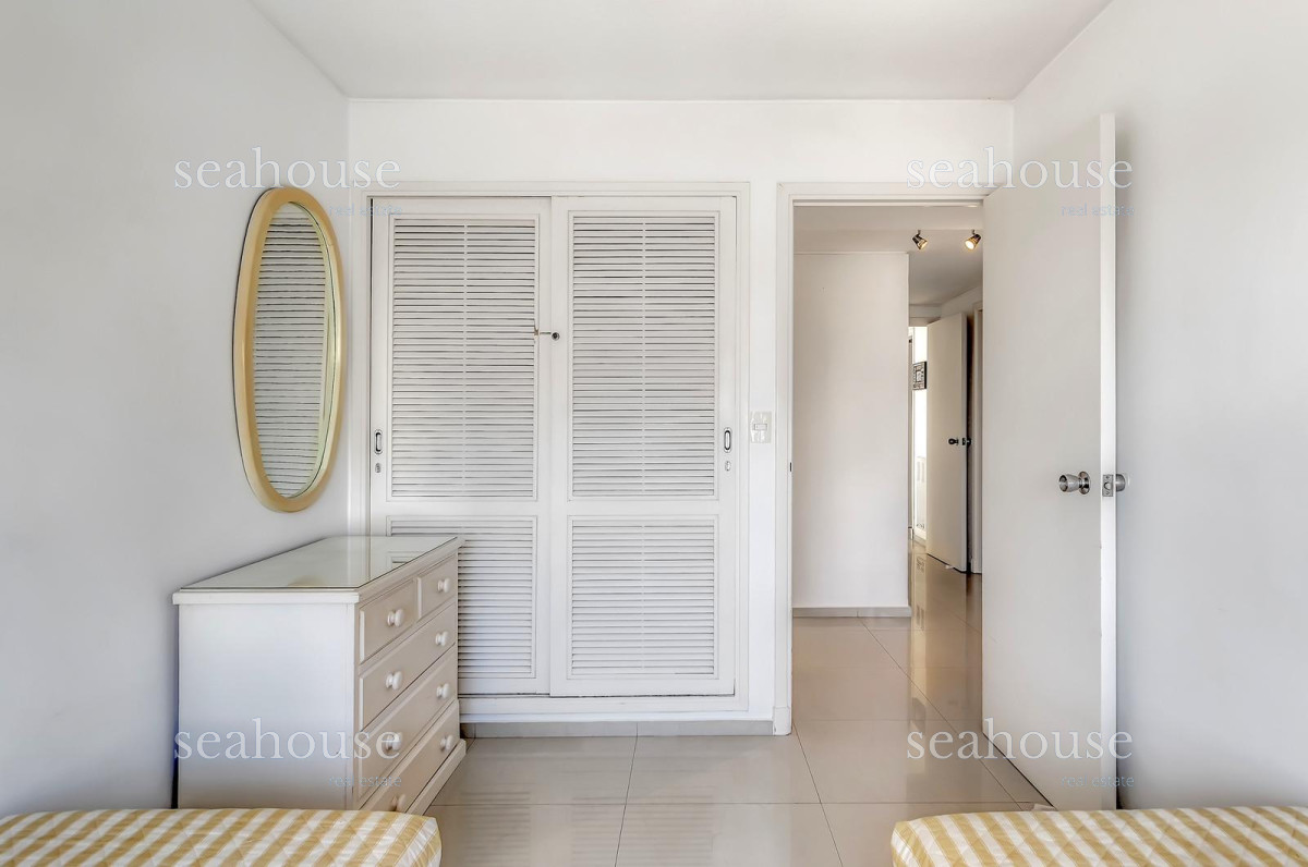 Apartamento Ref.1095 - Apartamento en venta Peninsula, Punta del Este