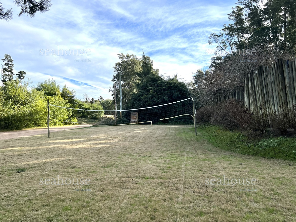 Casa Ref.1075 - Casa en venta Laguna del Diario Punta del Este