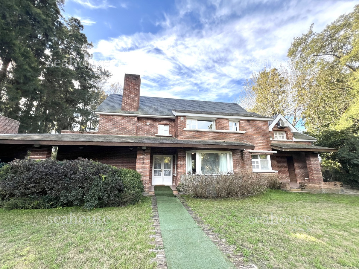 Casa Ref.1075 - Casa en venta Laguna del Diario Punta del Este
