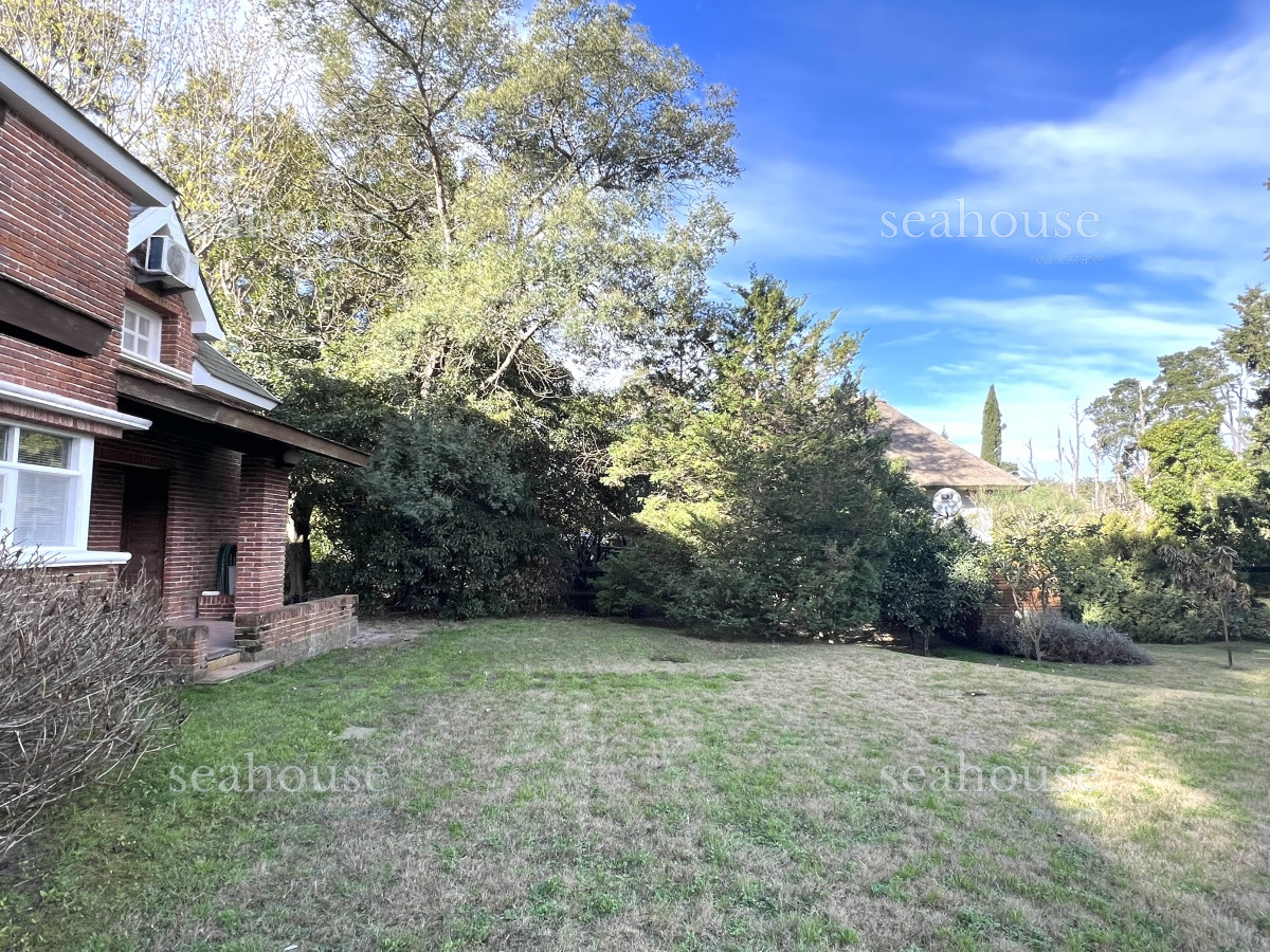 Casa Ref.1075 - Casa en venta Laguna del Diario Punta del Este